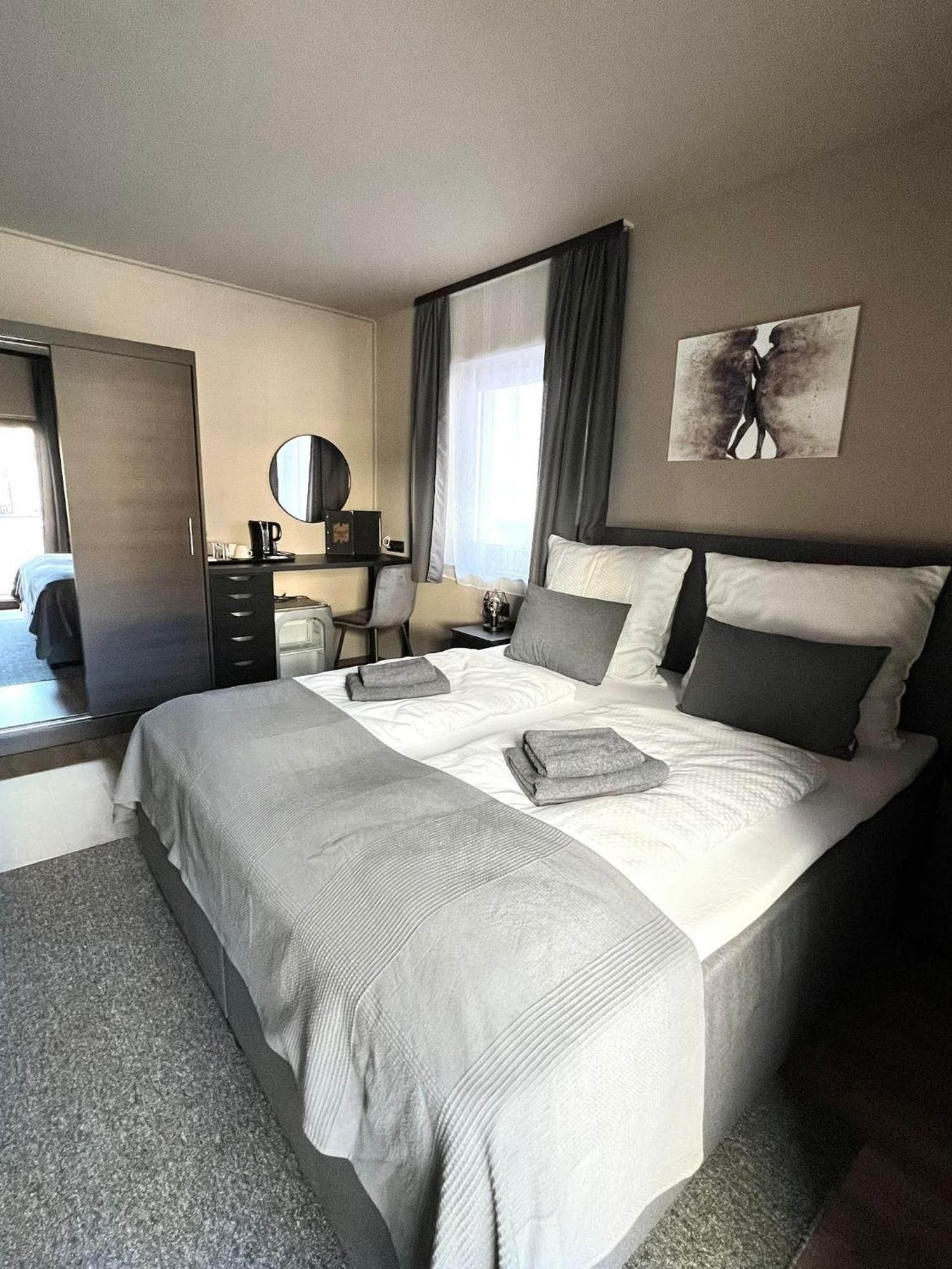 The Steakhouse - Guest Rooms Sankt Johann im Pongau Εξωτερικό φωτογραφία